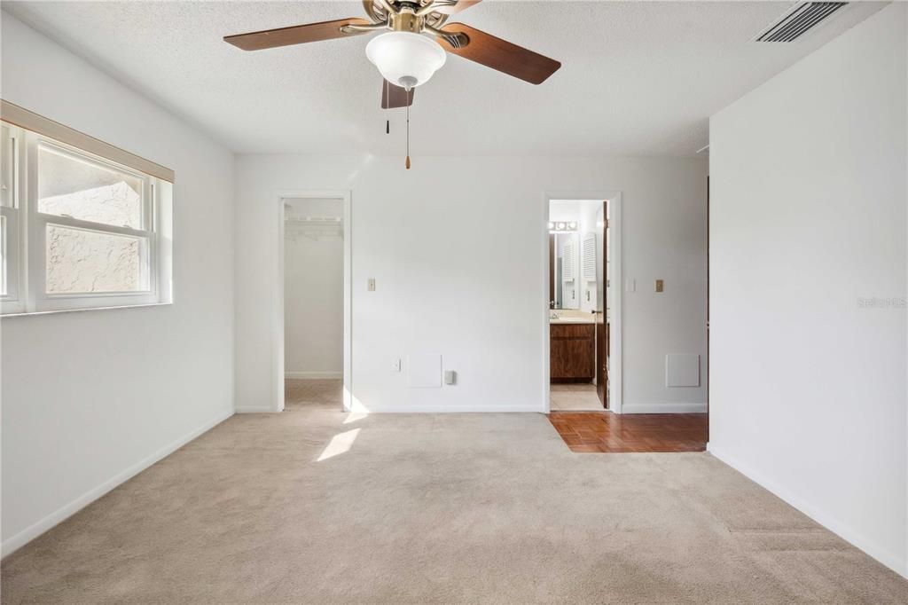 Active With Contract: $342,500 (4 beds, 3 baths, 2114 Square Feet)