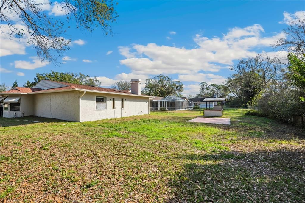 Active With Contract: $342,500 (4 beds, 3 baths, 2114 Square Feet)