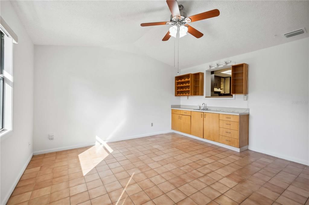 Active With Contract: $342,500 (4 beds, 3 baths, 2114 Square Feet)