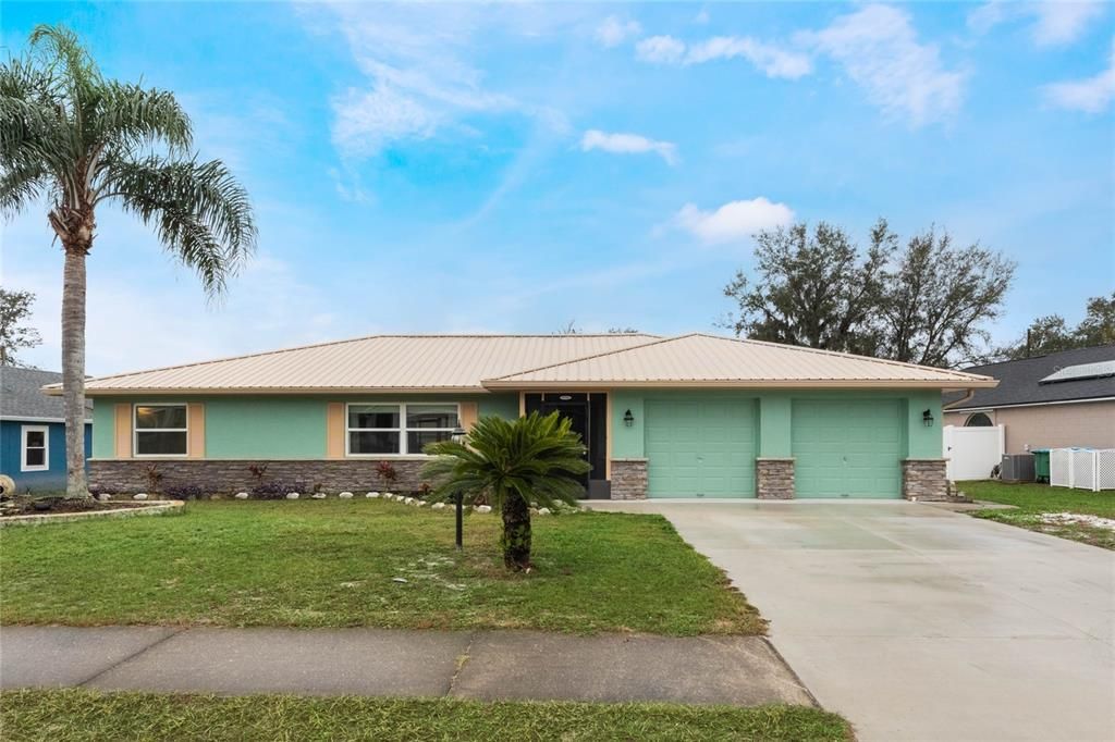 For Sale: $374,900 (3 beds, 2 baths, 1820 Square Feet)