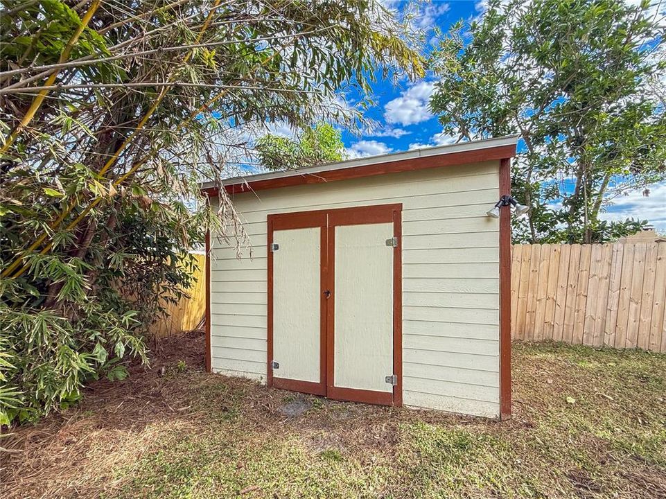 For Sale: $479,000 (3 beds, 2 baths, 2241 Square Feet)