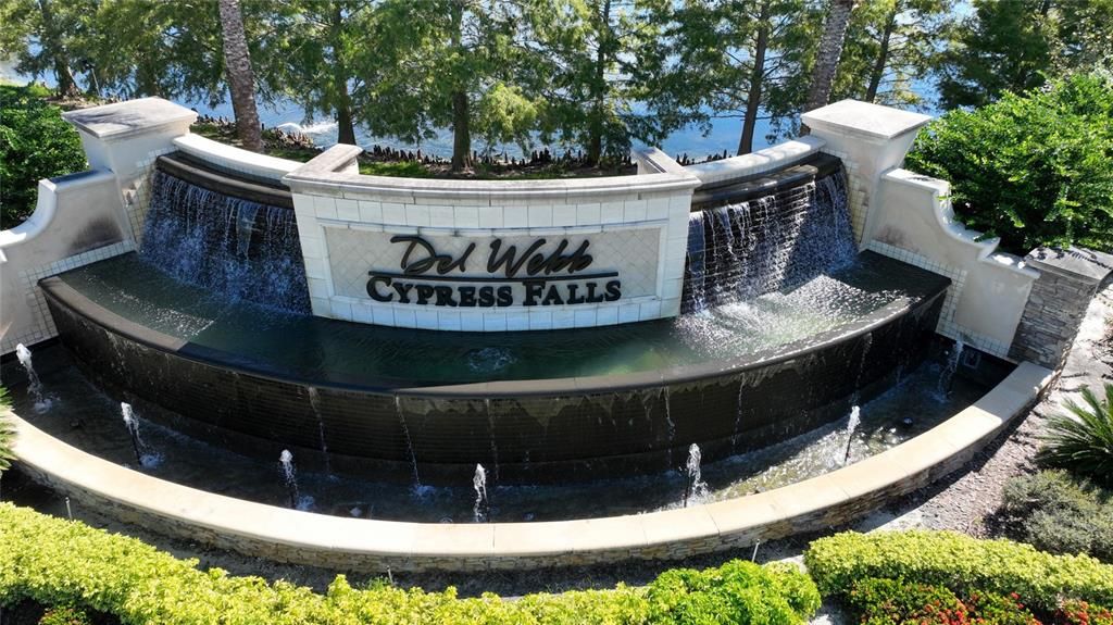 Del Webb Cypress Falls