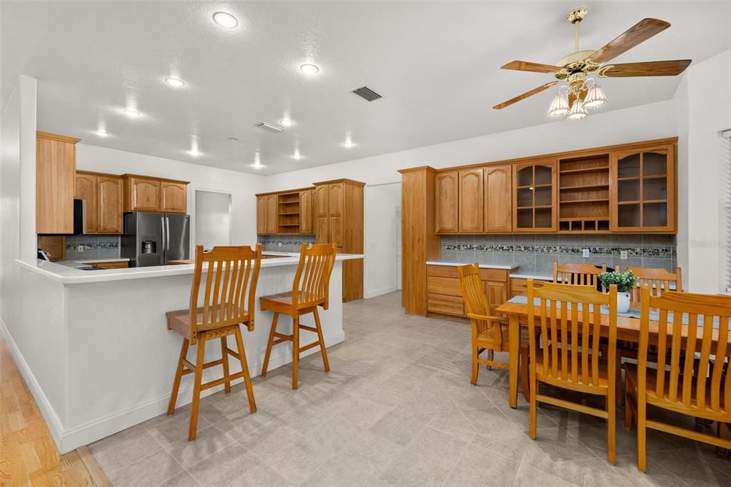 Breakfast Nook/Kitchen