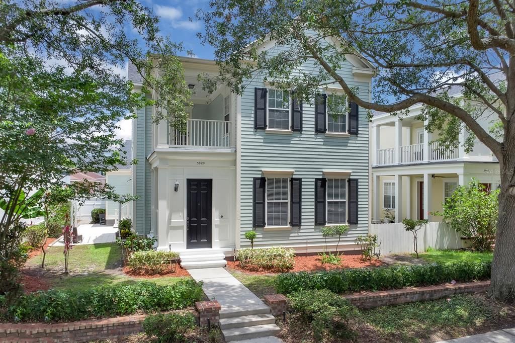 Vendido Recientemente: $990,000 (4 camas, 3 baños, 2965 Pies cuadrados)