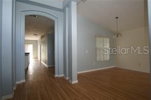 For Rent: $2,100 (3 beds, 2 baths, 1808 Square Feet)