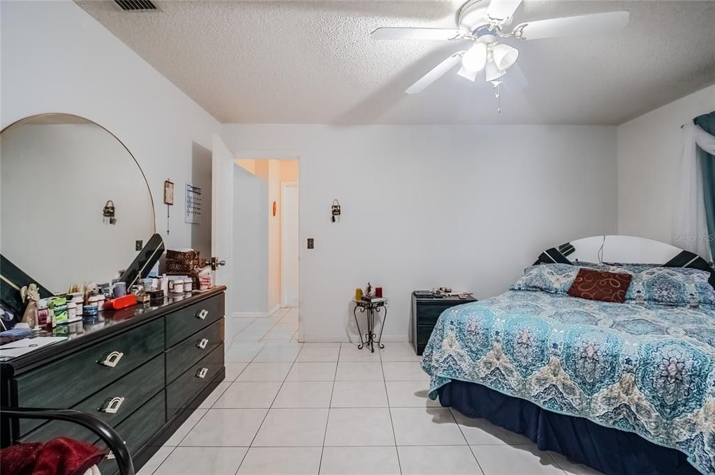 For Sale: $345,000 (4 beds, 2 baths, 1769 Square Feet)