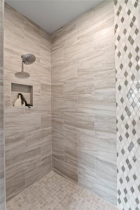 Active With Contract: $1,139,000 (4 beds, 3 baths, 2799 Square Feet)