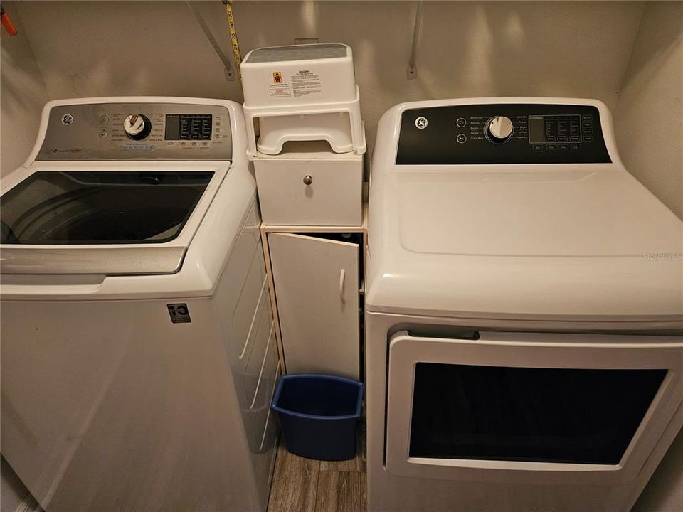 Washer & Dryer