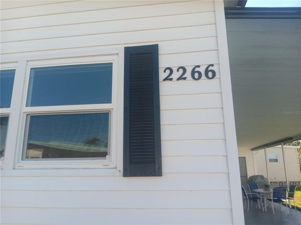 For Sale: $199,900 (2 beds, 2 baths, 1152 Square Feet)