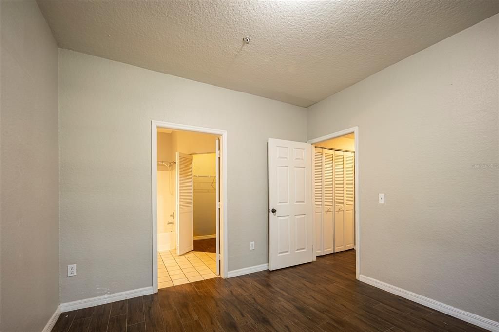 For Rent: $1,595 (2 beds, 2 baths, 1051 Square Feet)