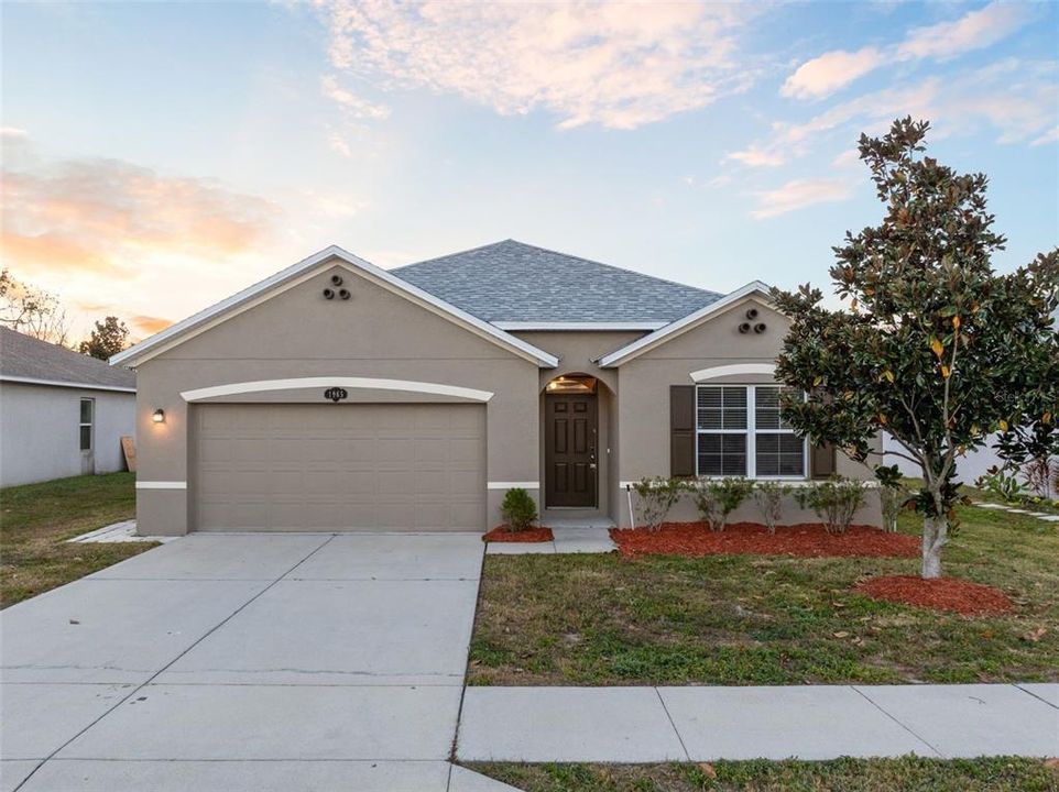 For Sale: $324,900 (4 beds, 2 baths, 1851 Square Feet)