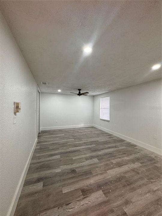 For Rent: $1,500 (3 beds, 2 baths, 1528 Square Feet)