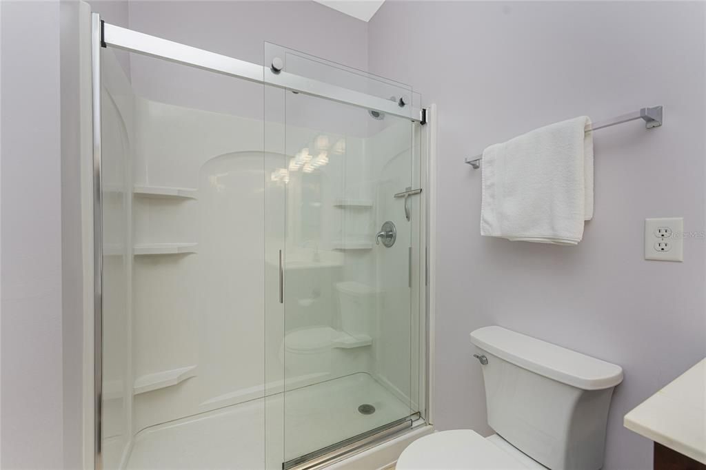 Primary Ensuite Bath