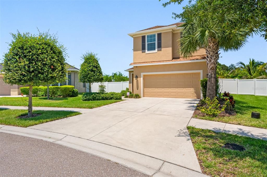 For Sale: $495,000 (4 beds, 2 baths, 2509 Square Feet)