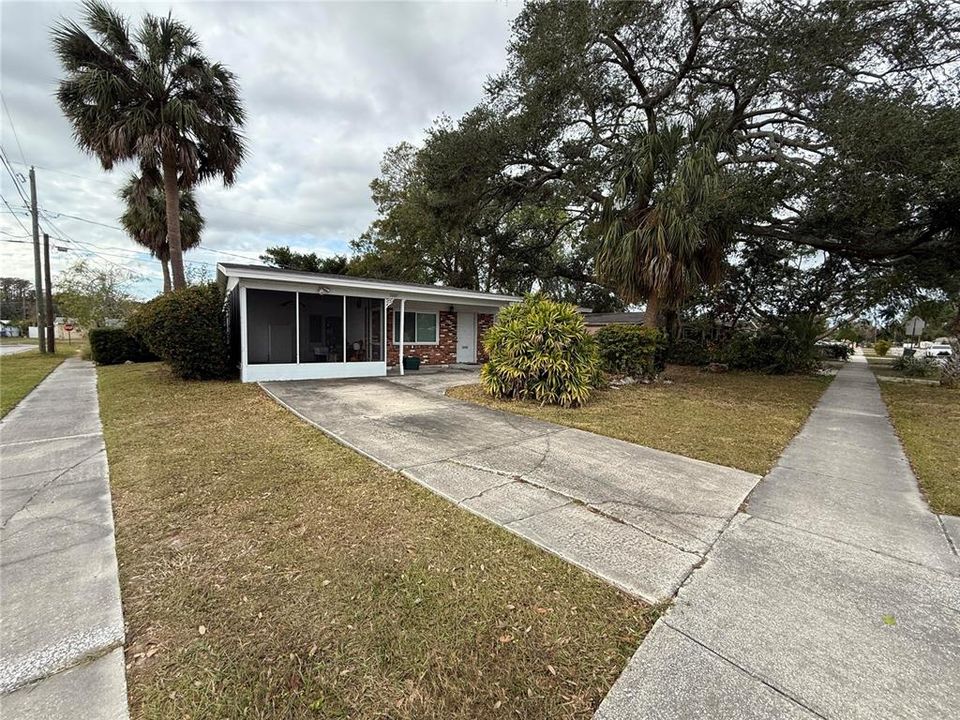 For Sale: $245,000 (3 beds, 2 baths, 1550 Square Feet)