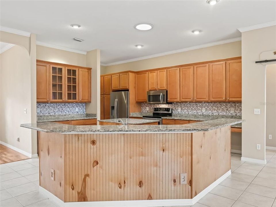 Kitchen w/Generous Breakfast Bar!