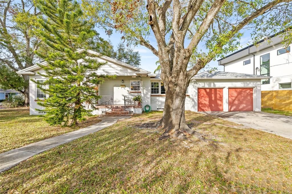 Single Family Home 2 car garage