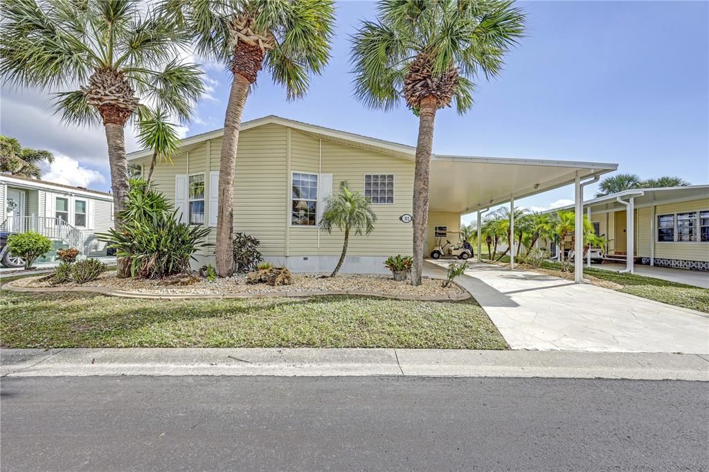 For Sale: $315,000 (3 beds, 2 baths, 1593 Square Feet)