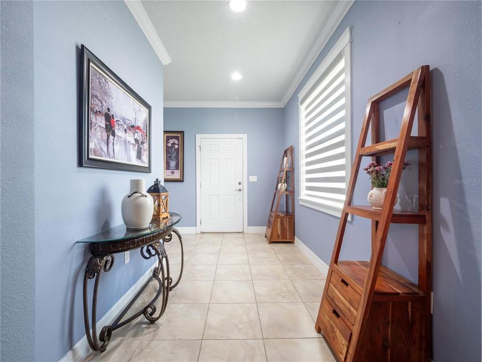 For Sale: $430,000 (3 beds, 2 baths, 1554 Square Feet)