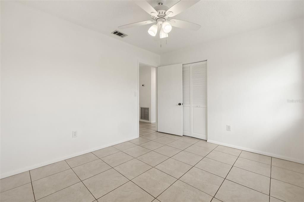 For Sale: $235,000 (3 beds, 2 baths, 1176 Square Feet)