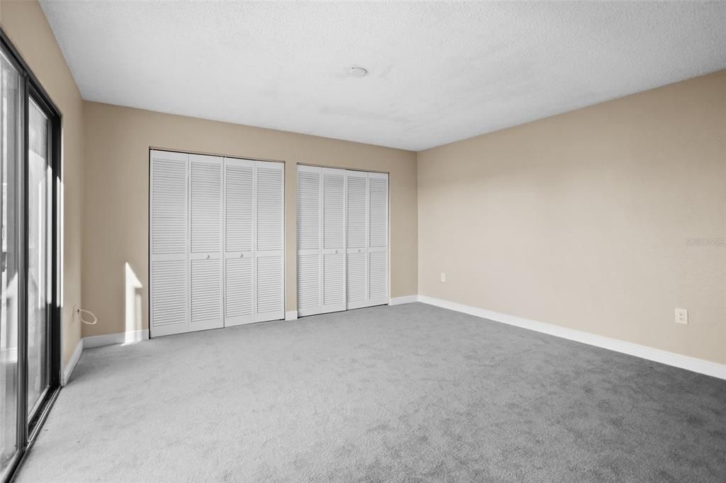 double closets in both bedrooms