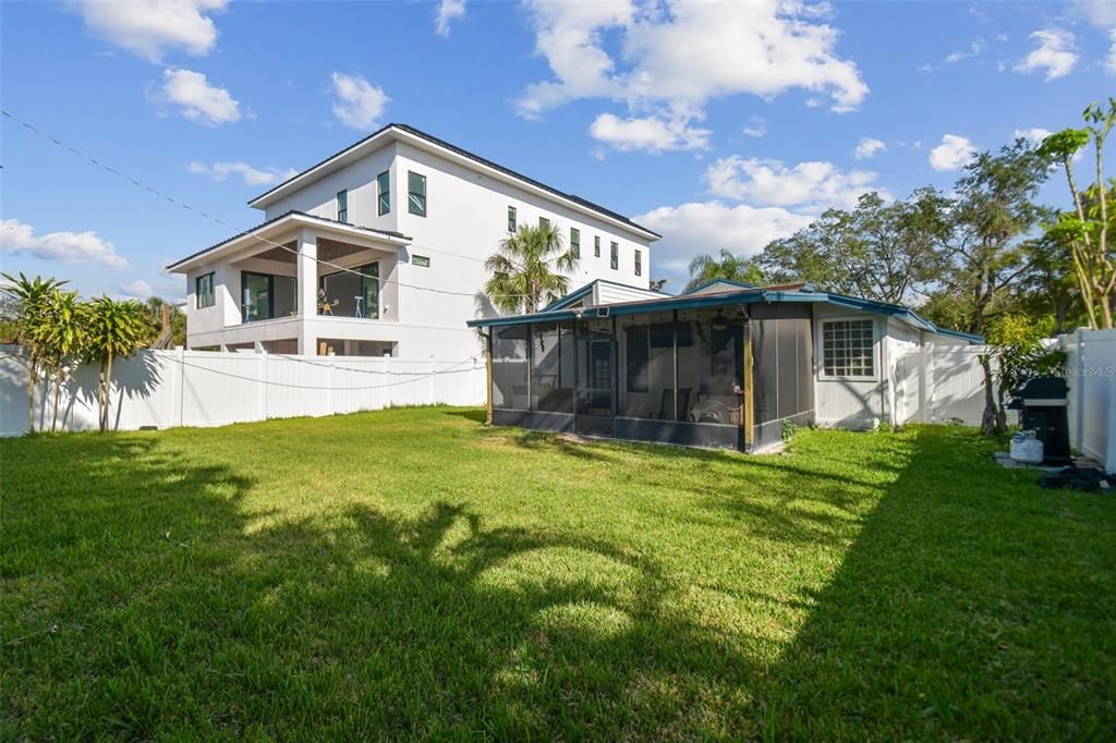 For Sale: $875,000 (3 beds, 2 baths, 1856 Square Feet)