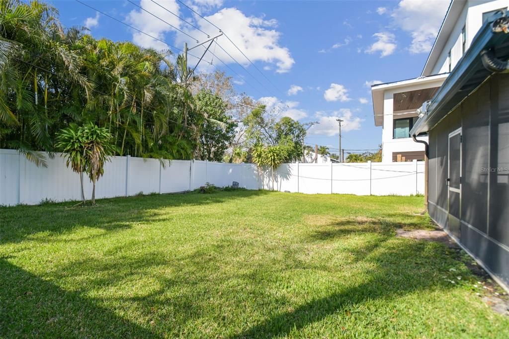 For Sale: $875,000 (3 beds, 2 baths, 1856 Square Feet)