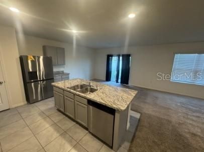 For Rent: $2,300 (4 beds, 2 baths, 2078 Square Feet)