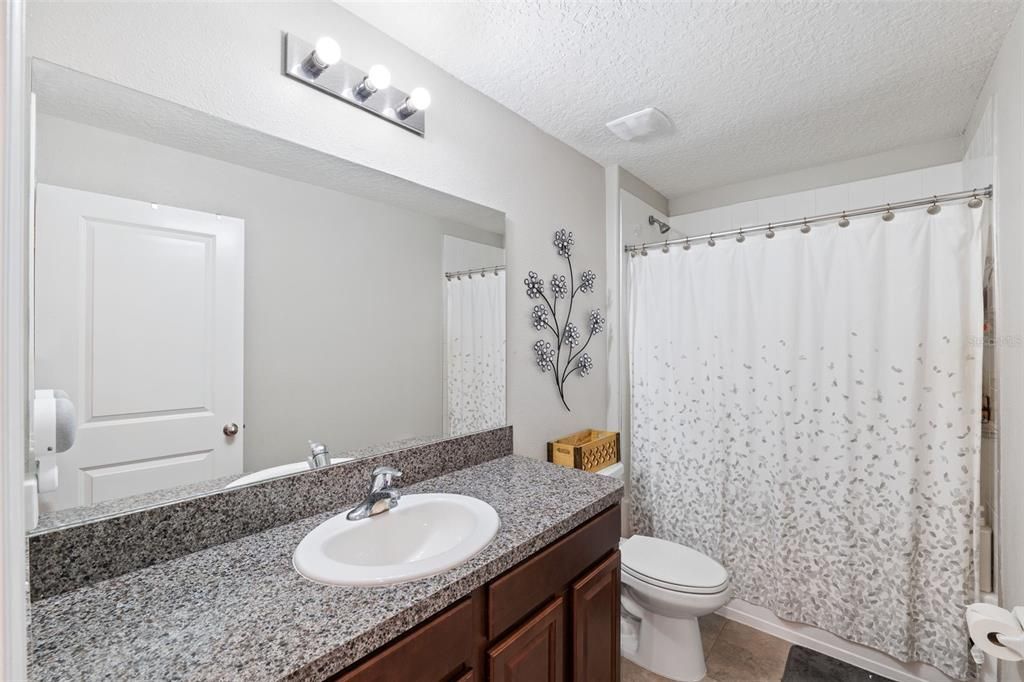 For Sale: $329,900 (3 beds, 2 baths, 1615 Square Feet)