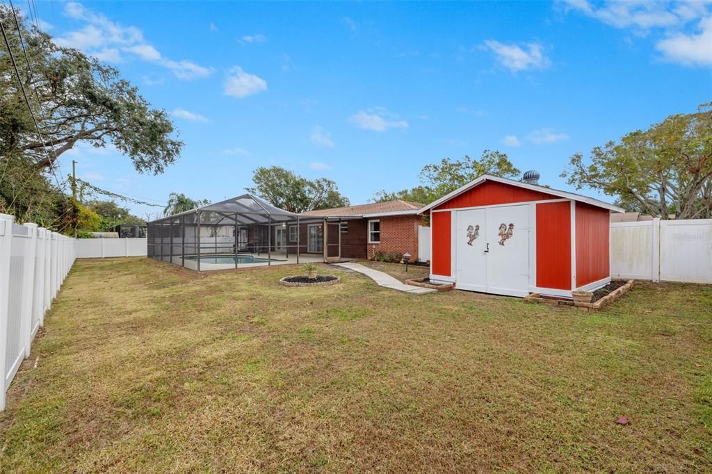 Active With Contract: $494,900 (3 beds, 2 baths, 1443 Square Feet)