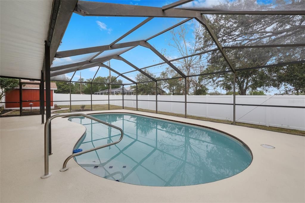 Active With Contract: $494,900 (3 beds, 2 baths, 1443 Square Feet)