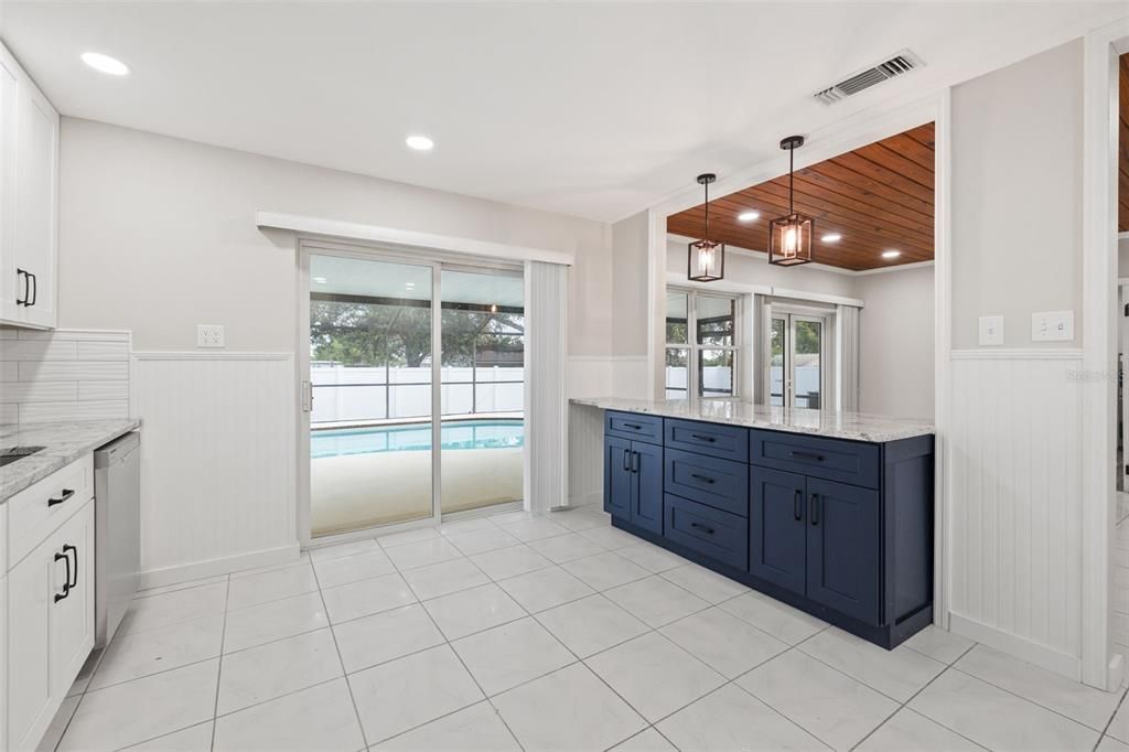 Active With Contract: $494,900 (3 beds, 2 baths, 1443 Square Feet)