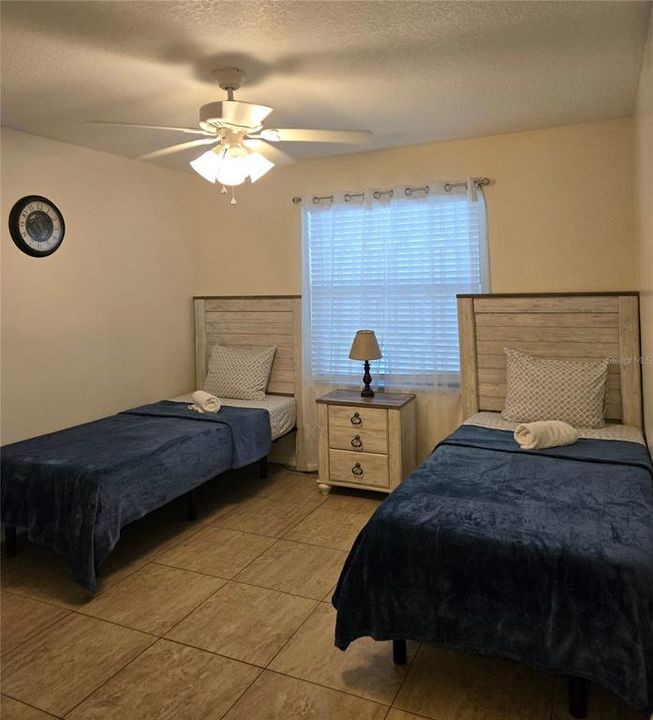 For Rent: $2,950 (4 beds, 2 baths, 2469 Square Feet)