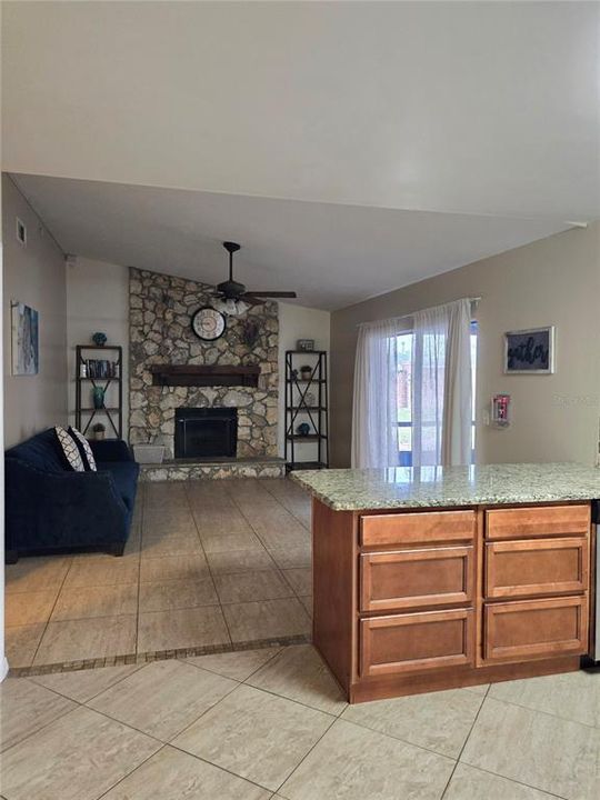 For Rent: $2,950 (4 beds, 2 baths, 2469 Square Feet)