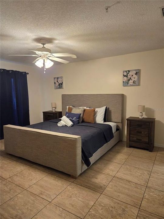 For Rent: $2,950 (4 beds, 2 baths, 2469 Square Feet)