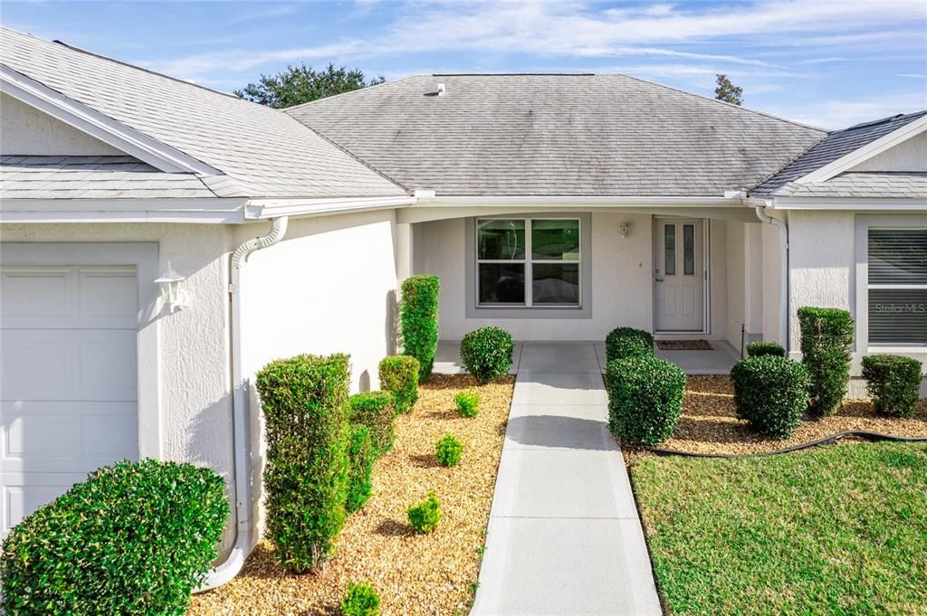 For Sale: $425,000 (3 beds, 2 baths, 1567 Square Feet)