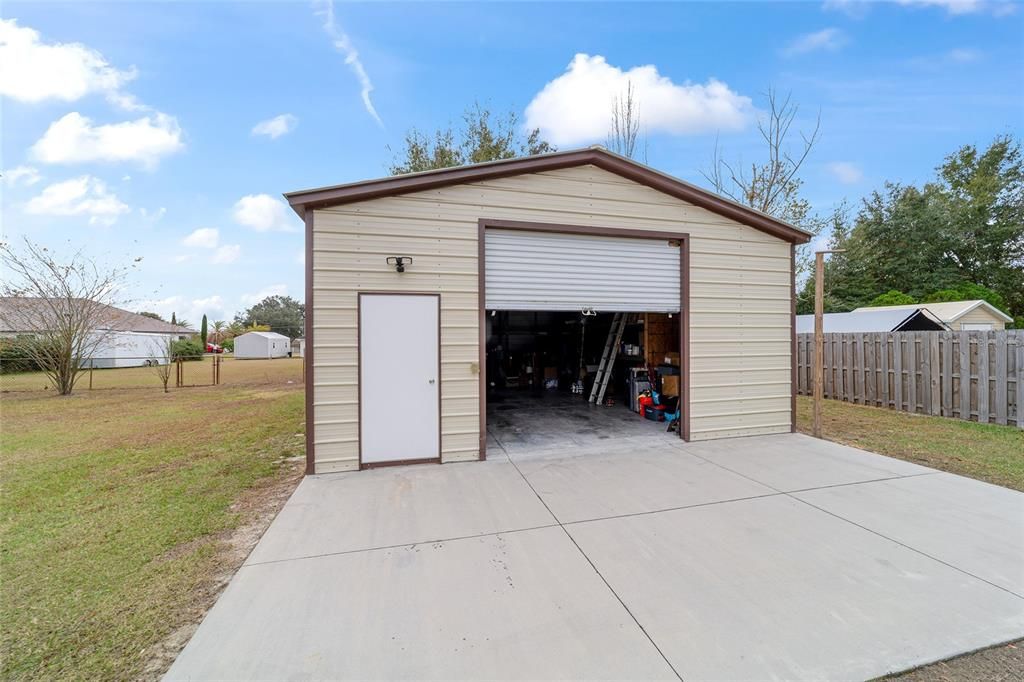 For Sale: $389,000 (3 beds, 2 baths, 1578 Square Feet)