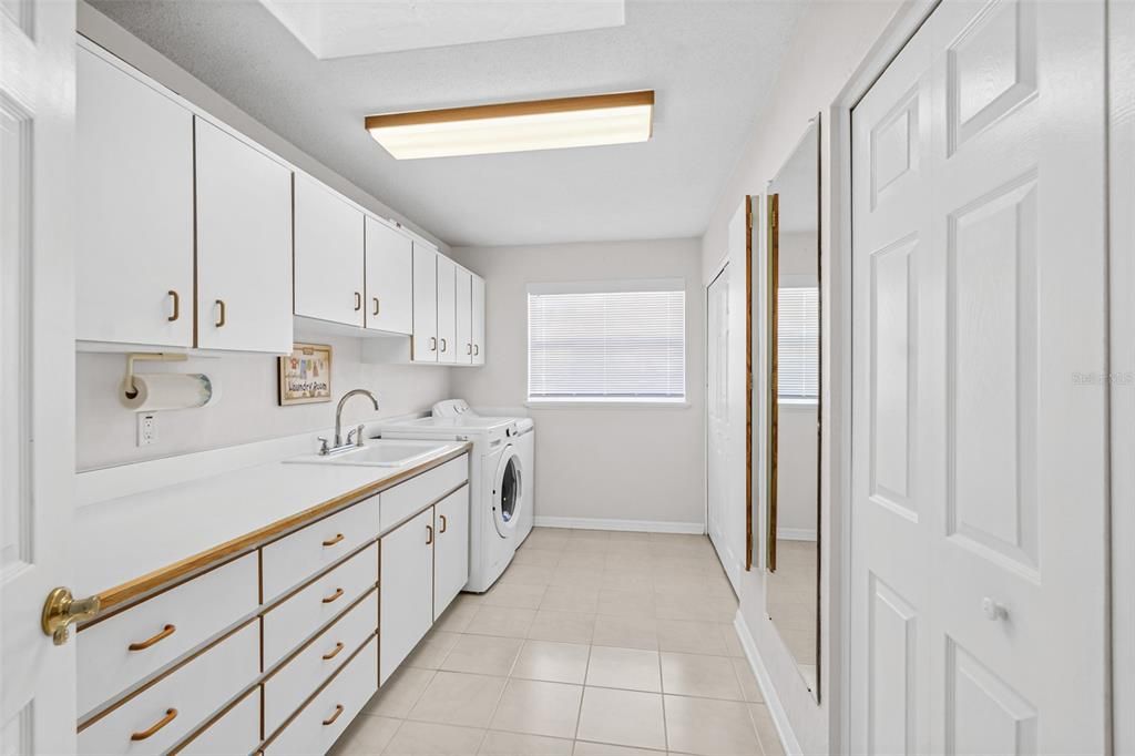 Large Laundry Room