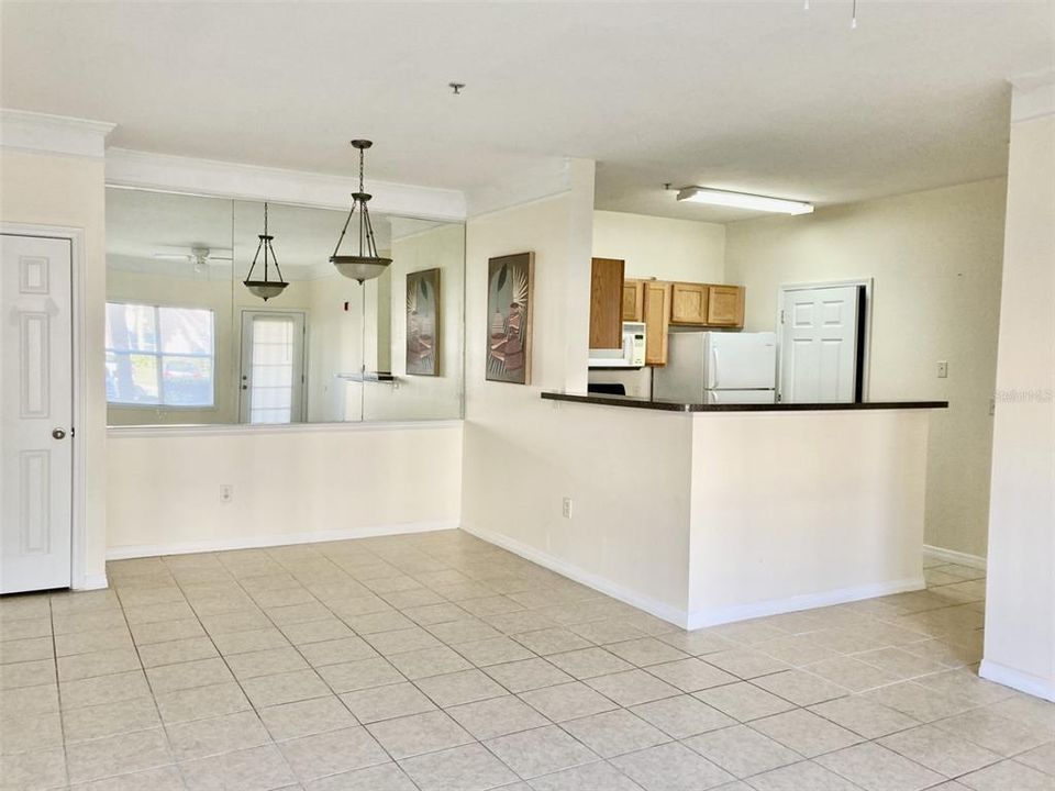 Dining area to kitchen.