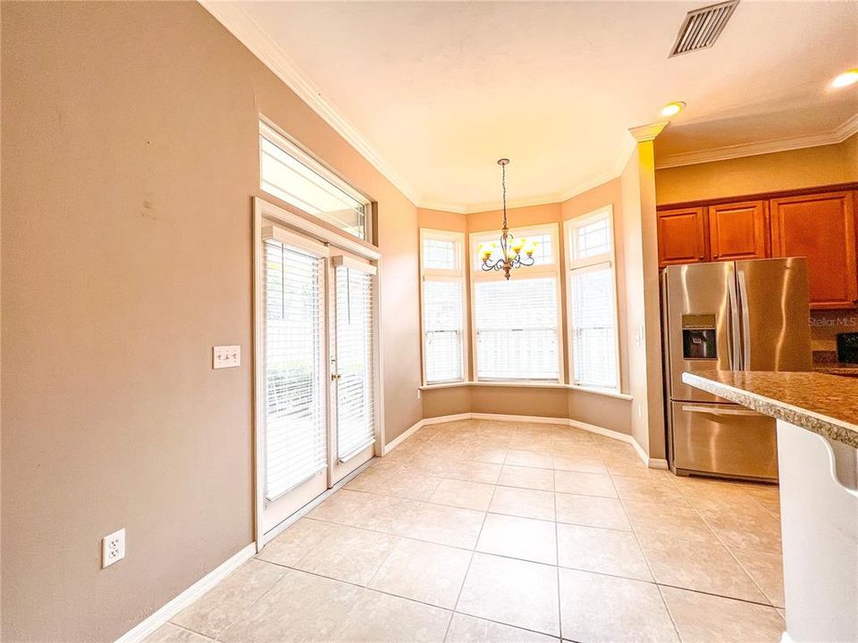 For Rent: $2,250 (3 beds, 2 baths, 1483 Square Feet)