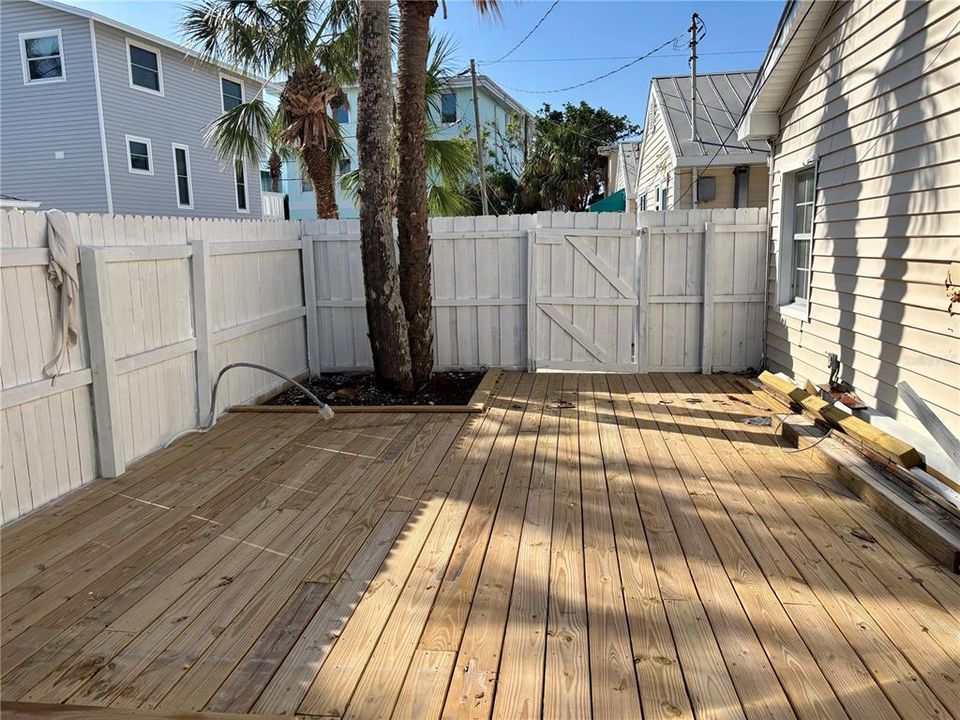 Unit 6 - Fenced Back Deck