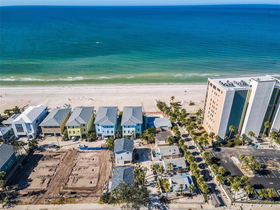 Aerial View of 822 Gulf Blvd, Units 4-6, Indian Rocks Beach