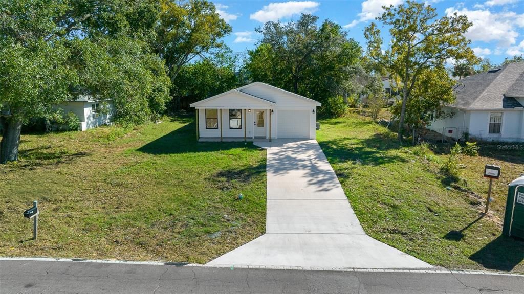 Active With Contract: $259,000 (3 beds, 2 baths, 1008 Square Feet)