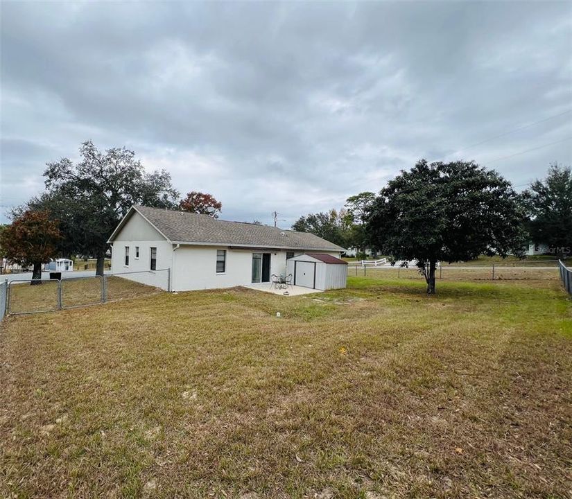 Huge fenced in yard