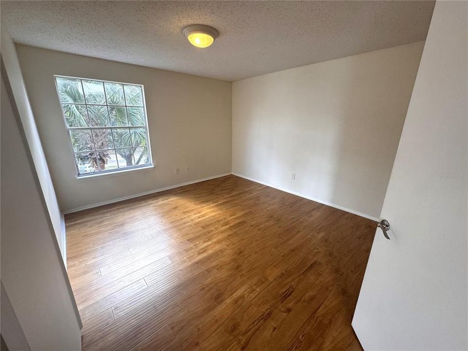 For Rent: $1,700 (3 beds, 2 baths, 1158 Square Feet)