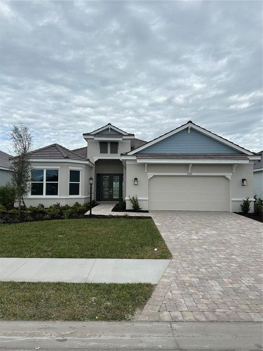 Recently Sold: $1,405,426 (4 beds, 3 baths, 3300 Square Feet)