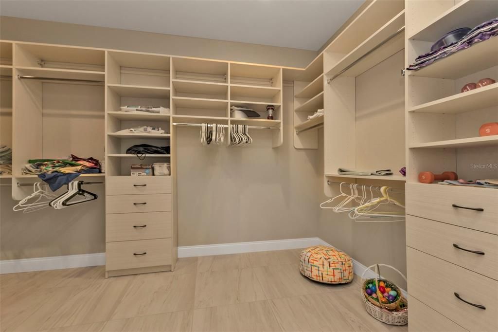 Primary dressing room / closet