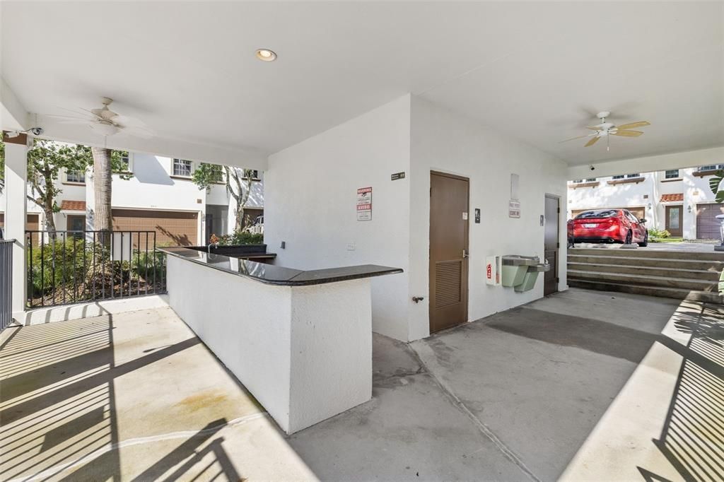 Active With Contract: $385,000 (3 beds, 2 baths, 2355 Square Feet)