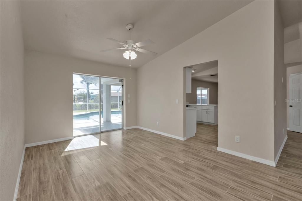 For Sale: $369,900 (3 beds, 2 baths, 1743 Square Feet)