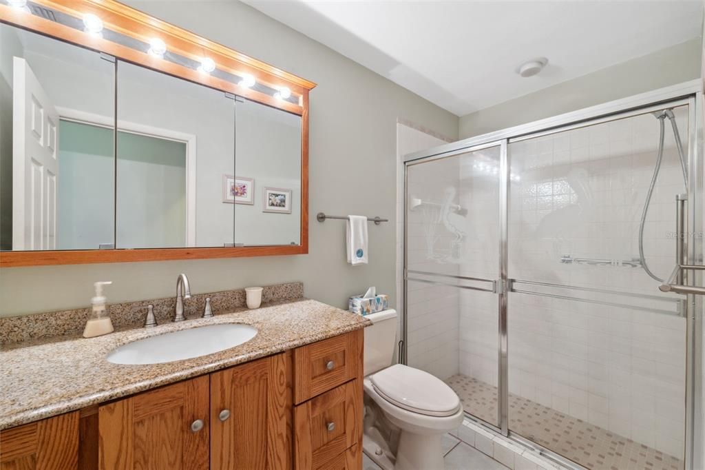 For Sale: $242,500 (2 beds, 2 baths, 1162 Square Feet)